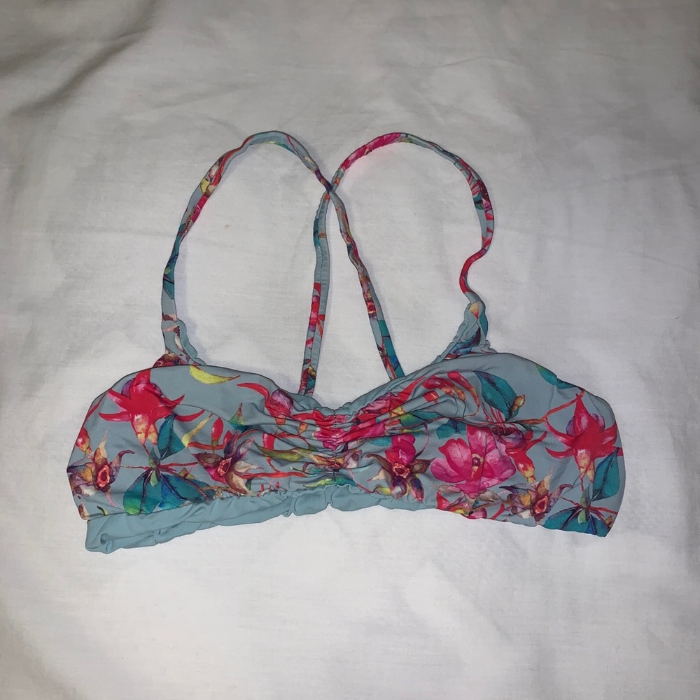 Bikini top